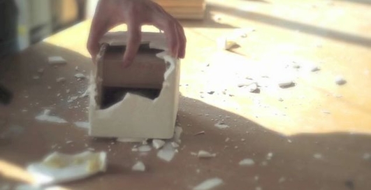 Дизайнерская акустика из дерева и фарфора