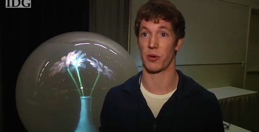 Дисплей с обзором 360 градусов