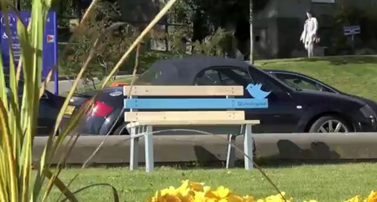 TweetingSeat - твиттер-скамейка