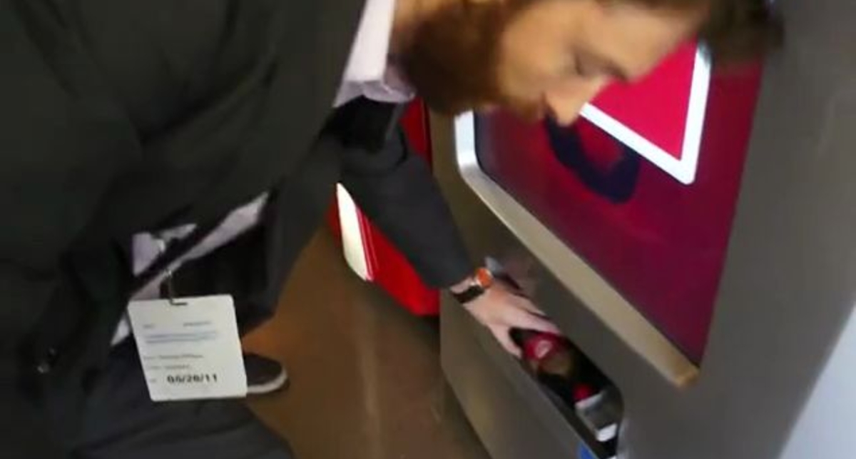 Nexus S вместо бумажника