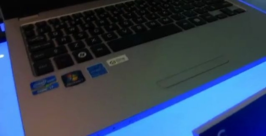 Ноутбук LG P220