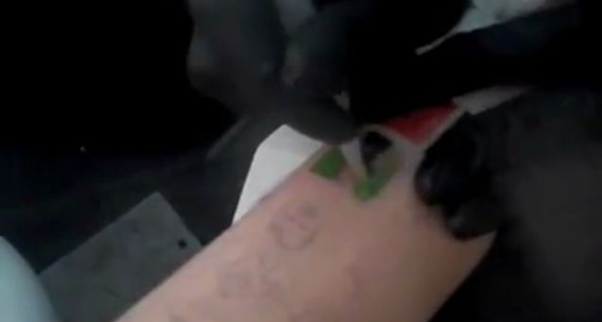 Татуировка в честь 152 друзей на Facebook