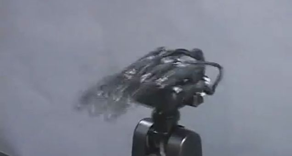 Супер быстрая и ловкая механическая рука