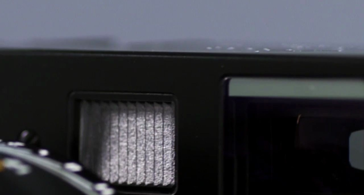 Leica M9-P - новая модель фотокамеры с сапфировым покрытием