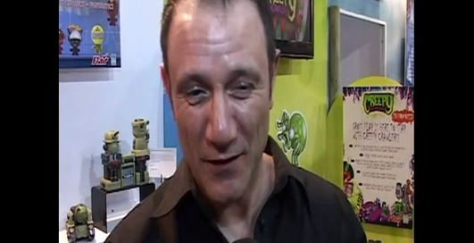 Игра на воображаемой гитаре с Air Pick