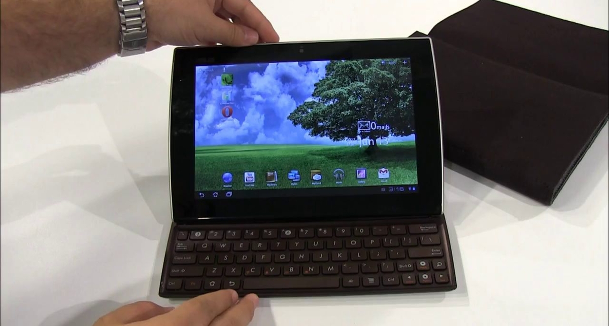 Asus Eee Pad Slider – Android-планшет с клавиатурой