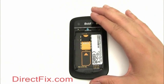 Разбираем смартфон BlackBerry Bold 9900