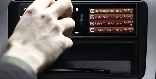 Parrot Asteroid - новый Android-девайс