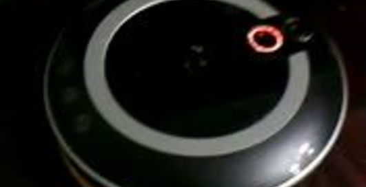 LG Hom-Bot 2.0 – пылесос управляемый смартфоном