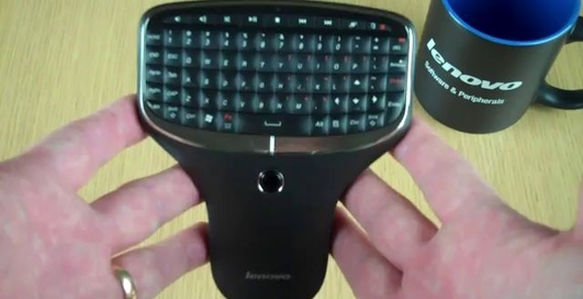 Мультимедийный пульт с клавиатурой от Lenovo