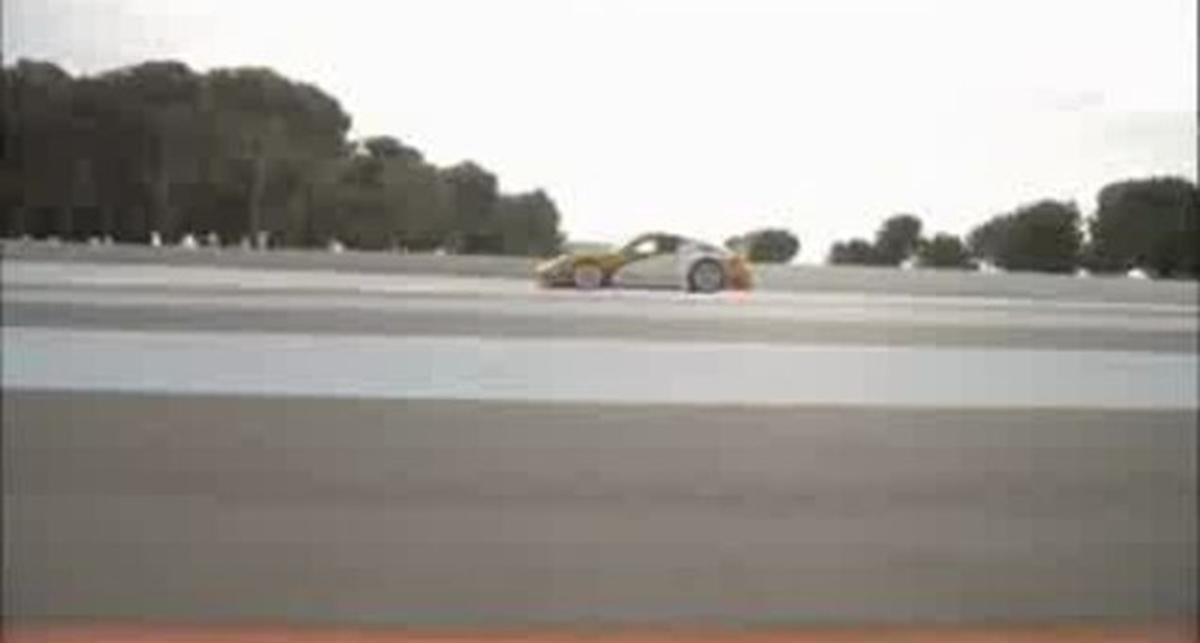 Porsche 911 - обзоры и тесты легендарной модели