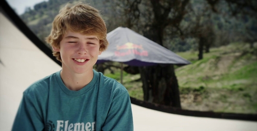 12-летний мальчик вошел в историю скейтборда (видео)