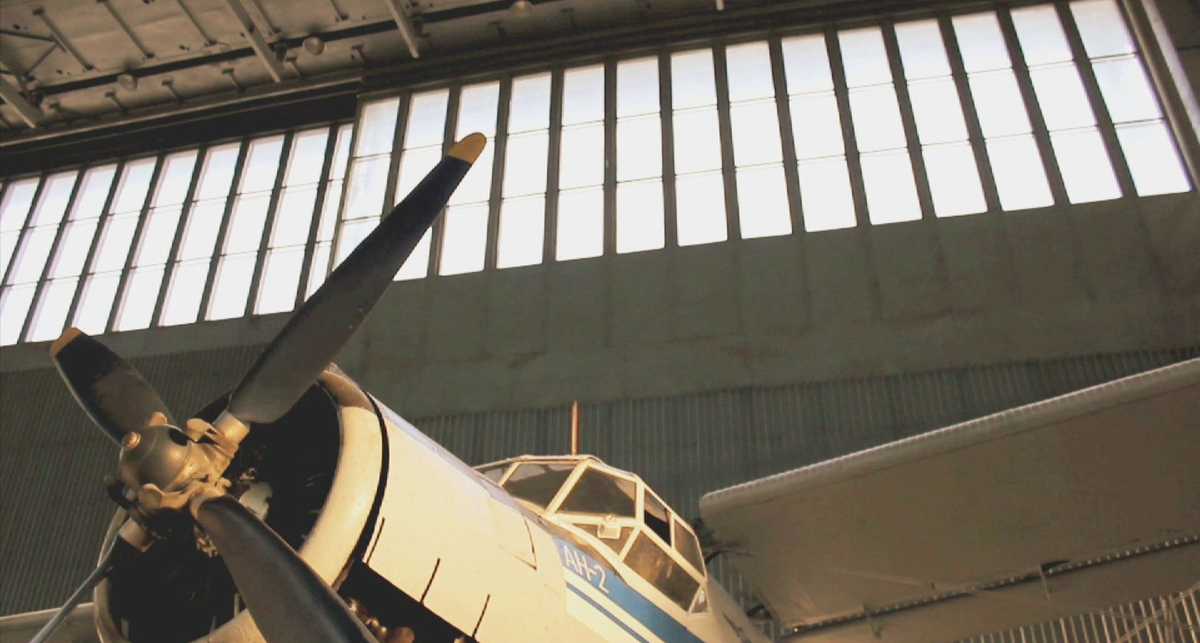 Red Bull Paper Wings: первым делом самолеты (видео)