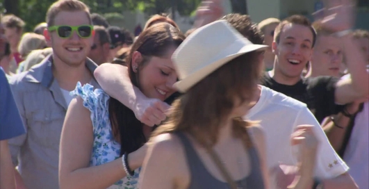 Red Bull Flugtag: побит рекорд дальности полета! (видео)