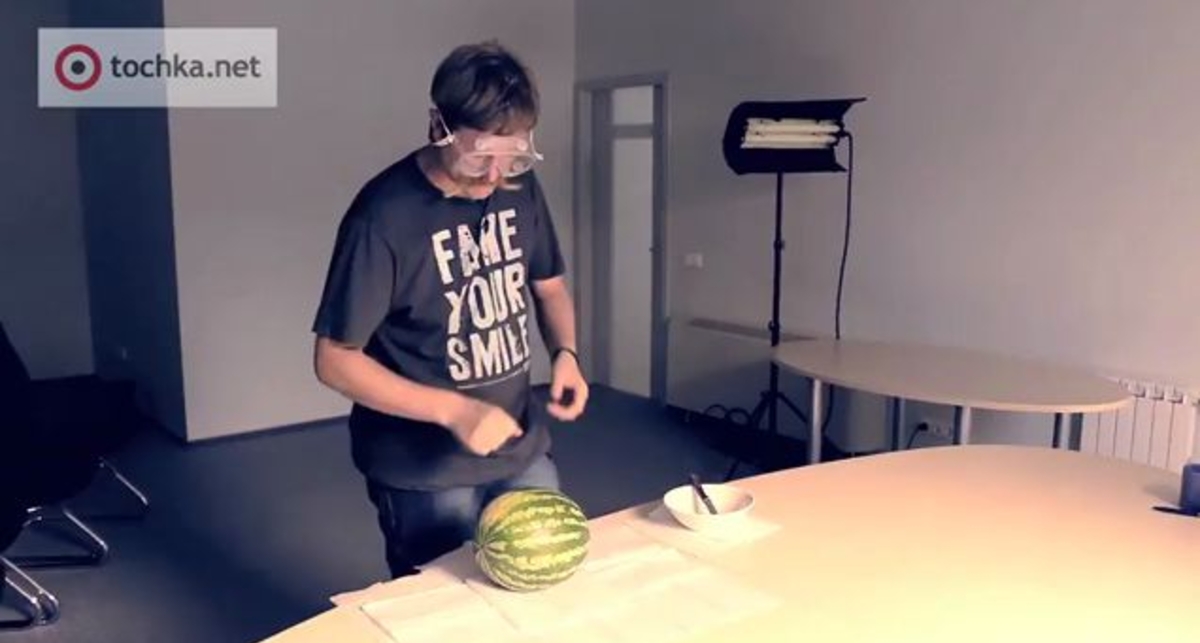 Как выбрать и разрезать арбуз (видео)