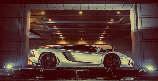 Джеки Чан получил эксклюзивный Lamborghini Aventador