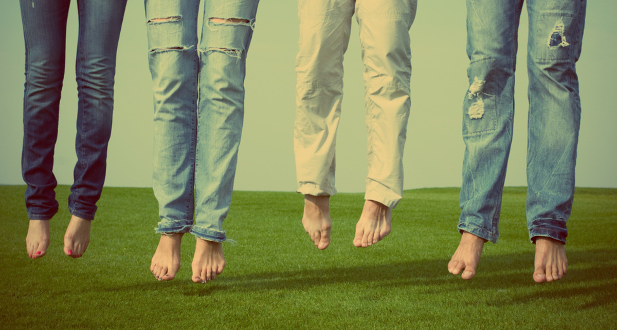 Как правильно носить джинсы: 5 мужских советов