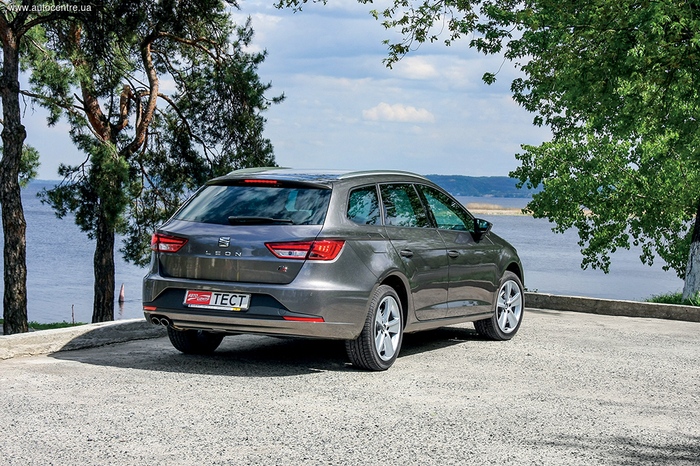 Тест-драйв SEAT Leon ST: спортивный семьянин Тест-драйв SEAT Leon ST: спортивный семьянин