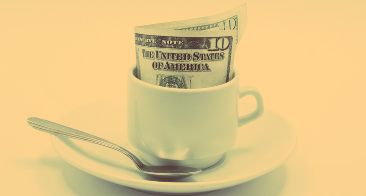 Достойные чаевые: кому и за что их оставлять