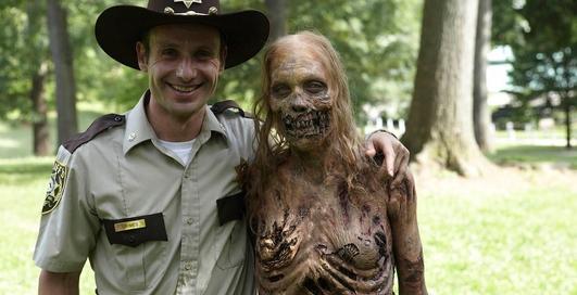 Подарок киноману: 10 лучших фильмов на Новый год