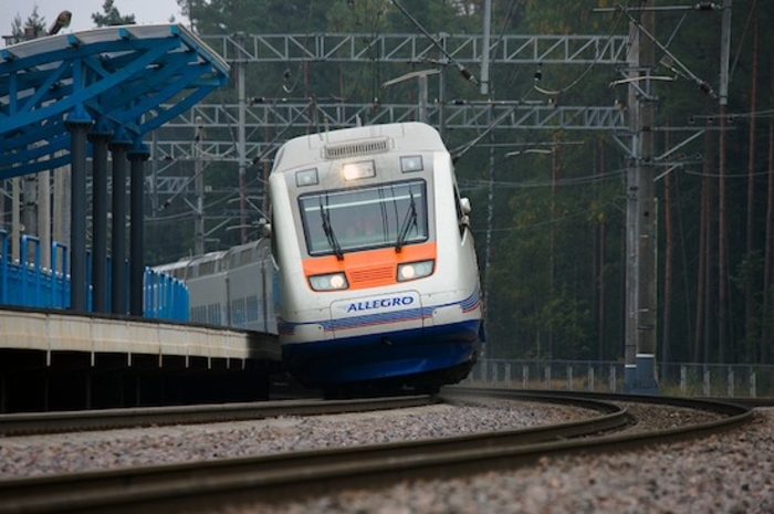 Прощай, электричка: 5 интересных фактов о поездах