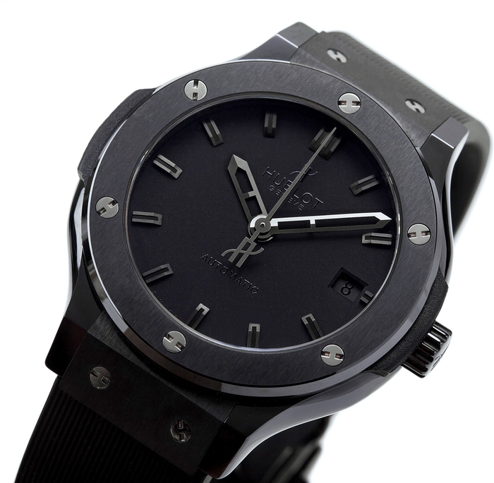 Какой цвет часов считается самым стильным?