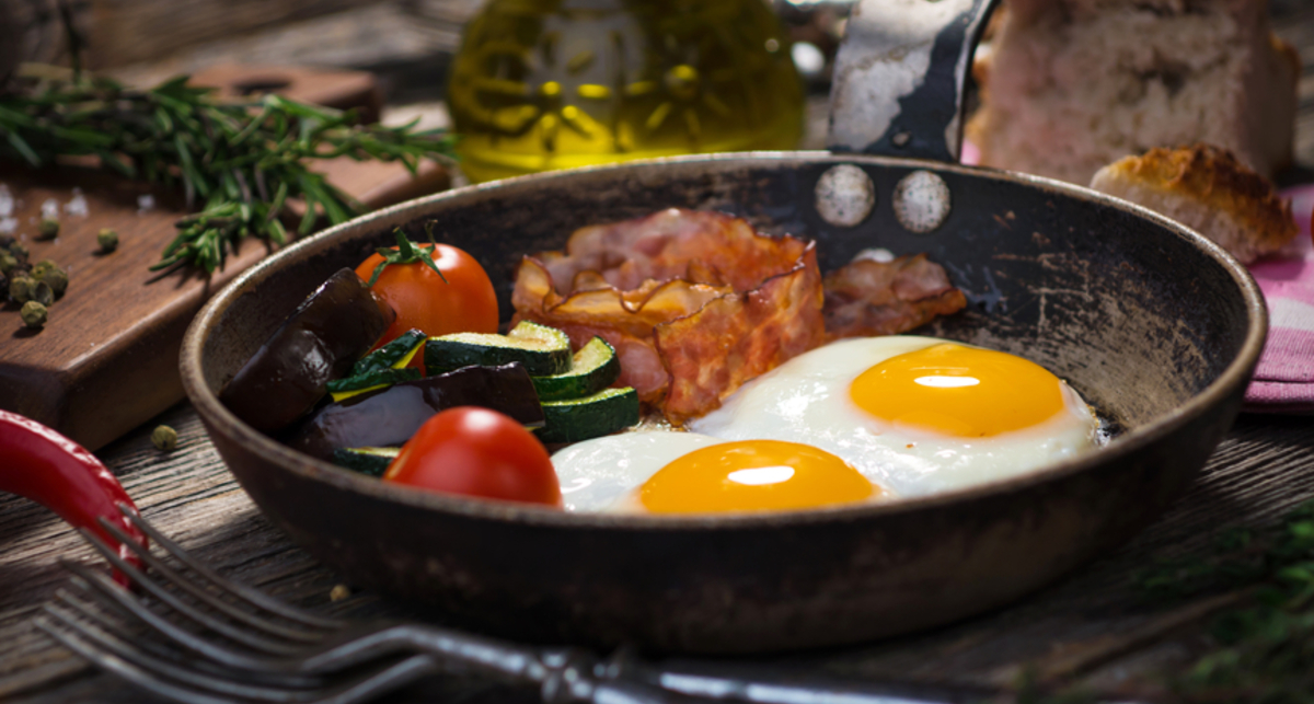 Какой завтрак помогает бороться с ожирением — ученые