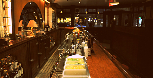 Где напиваются интеллигенты: ТОП-5 культурных баров