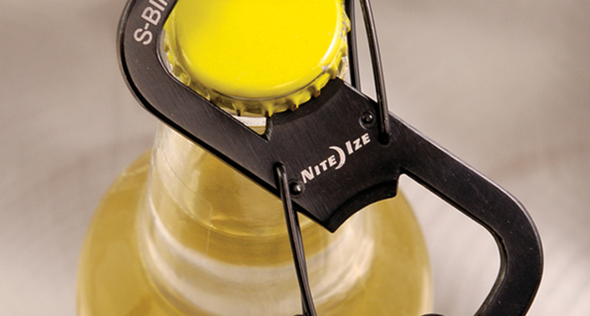 7 стильных вещей, которыми можно открывать пиво