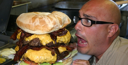 Гамбургер XXL: 8 фото мужских бутербродов