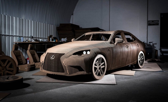 Бумажный Lexus: японцы презентовали авто из картона
