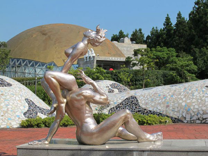 Парк секса: откровенные памятники в Южной Корее