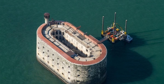 Морские крепости: 10 самых живописных фортов в мире