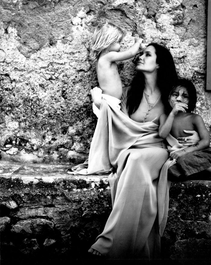 Интимные фото Анджелины Джоли