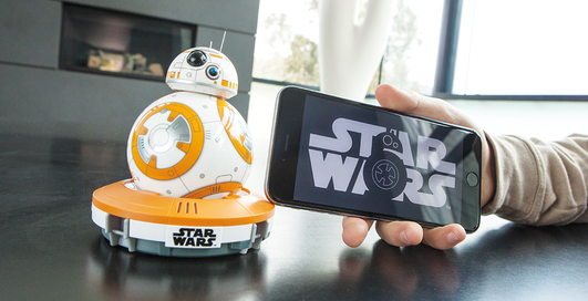 Подарок ребенку на Новый Год: 10 крутых игрушек