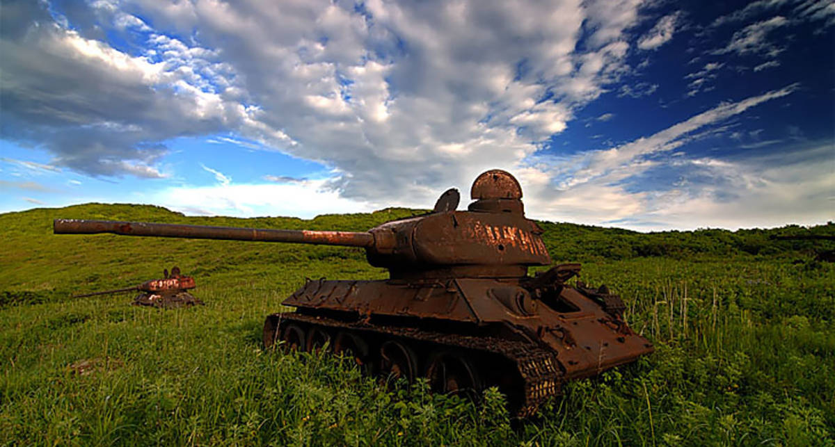 Ржавеющая броня: 40 фото брошенных танков
