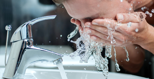 Как ухаживать за лицом: пять элементарных правил