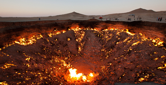 Горят вечно: 10 пылающих мест на планете