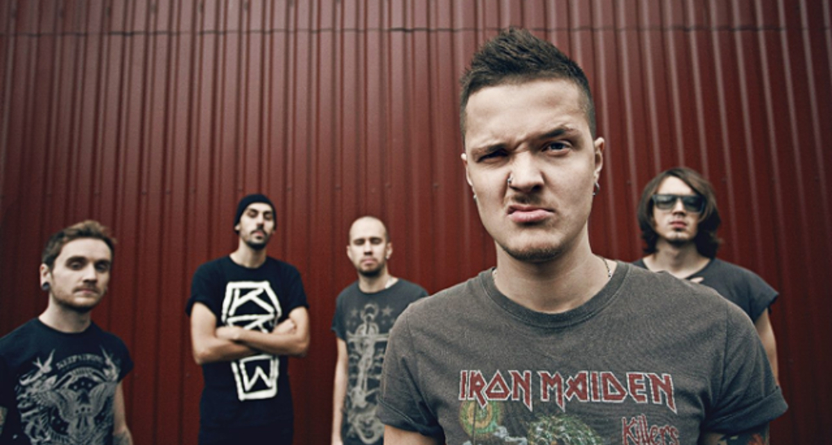 Перед O.Torvald встал 