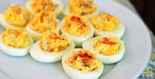 Пасхальные яйца: 3 "фаршированных" рецепта