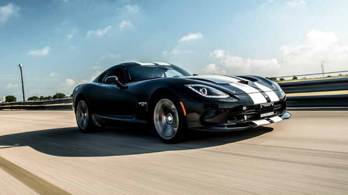 Hennessey накачали Dodge Viper