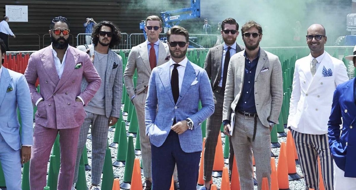 Советы стилиста: как сочетать цвета в одежде