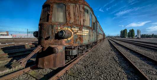 Заброшенный поезд: ржавое эхо XIX века