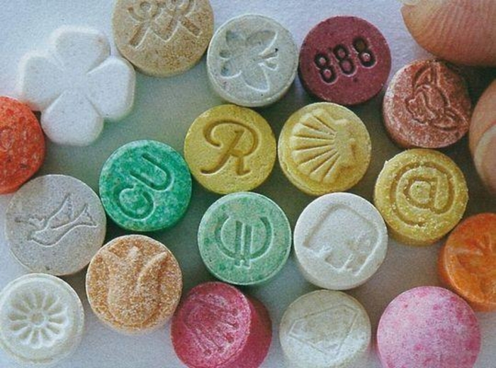 Травка, кокс и ЛСД: как долго наркотики живут в теле человека