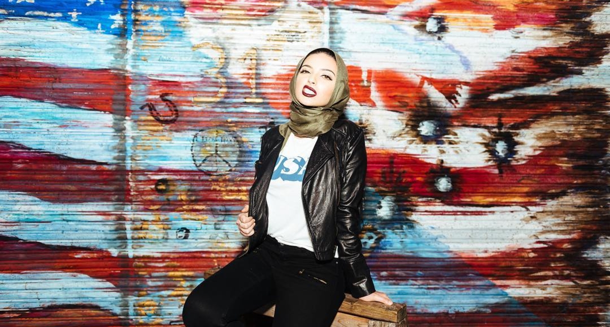 Убогая обложка октябрьского Playboy