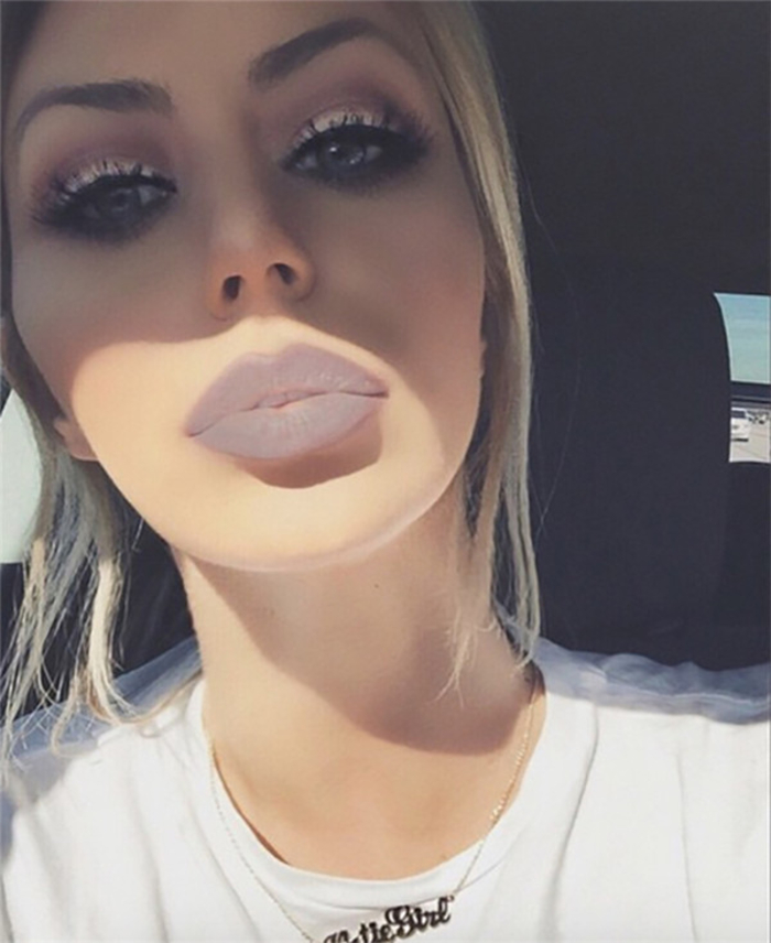 Звезды, испоганившие свои губы &quot;пластикой&quot;