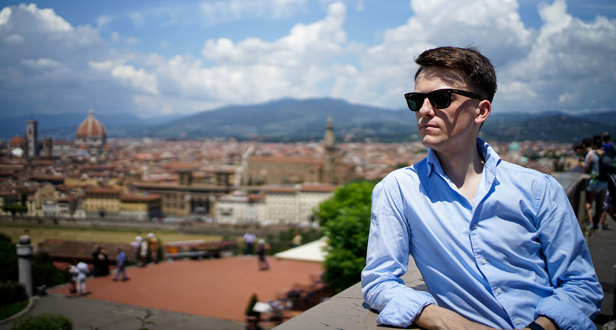 Советы стилиста: какими рубашками стоит пополнить гардероб