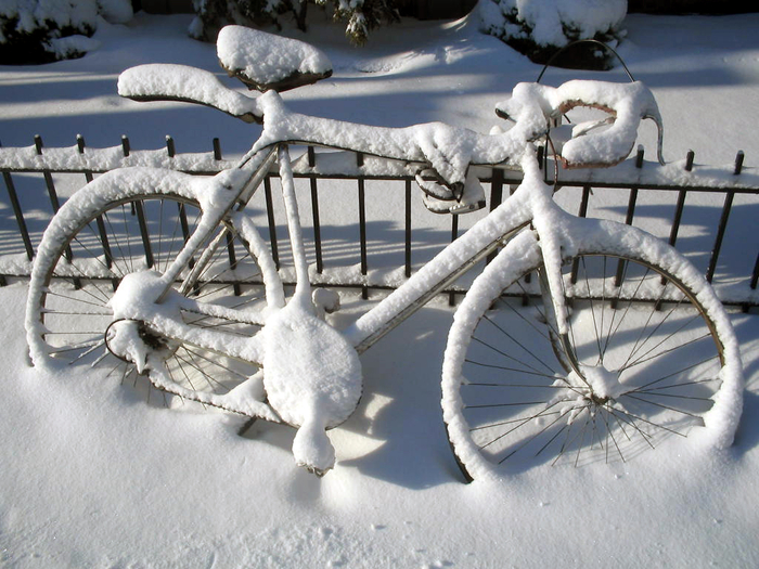 Как ездить на велосипеде в мерзкую погоду