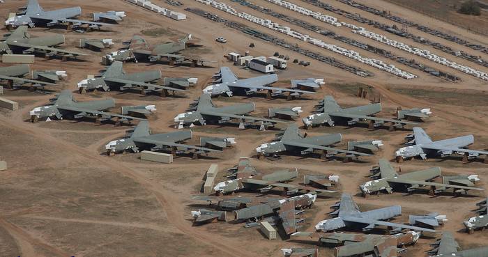 Авиагниль: как выглядит крупнейшее в мире кладбище самолетов