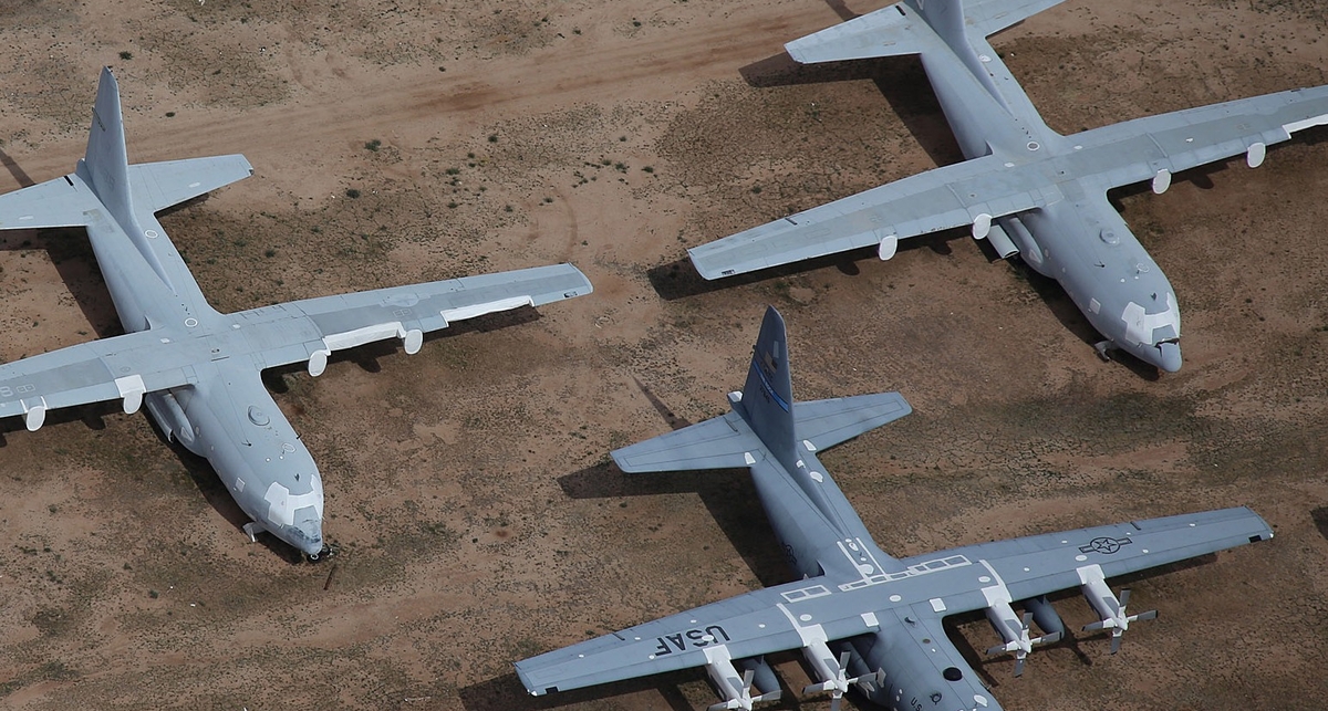 Авиагниль: как выглядит крупнейшее в мире кладбище самолетов